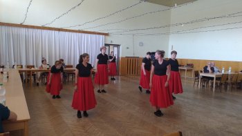 Priateľské posedenie v kultúrnom dome